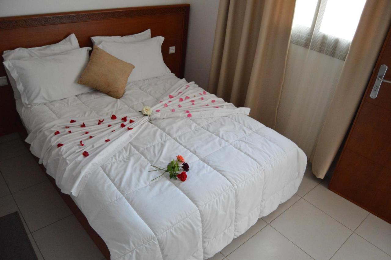 Hotel Zahrat Souss -Insgane エクステリア 写真